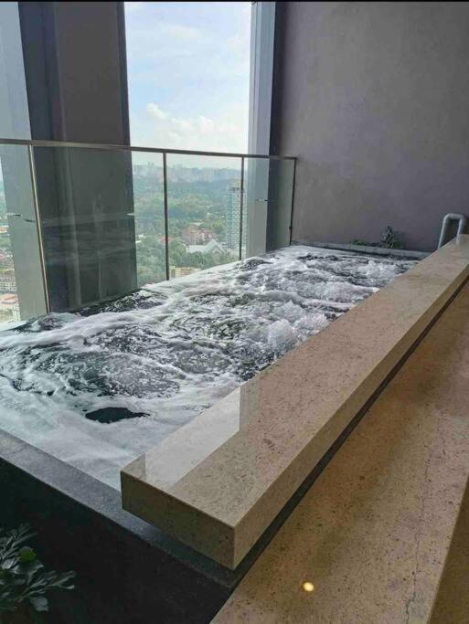 1+ 1 Bedroom 4-5Pax/Klcc/ Bukit Bintang/City View/Mrt Куала-Лумпур Экстерьер фото